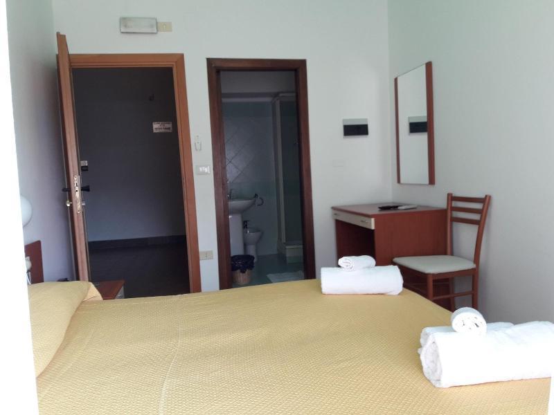 Hotel Calabria Praia a Mare Exterior photo