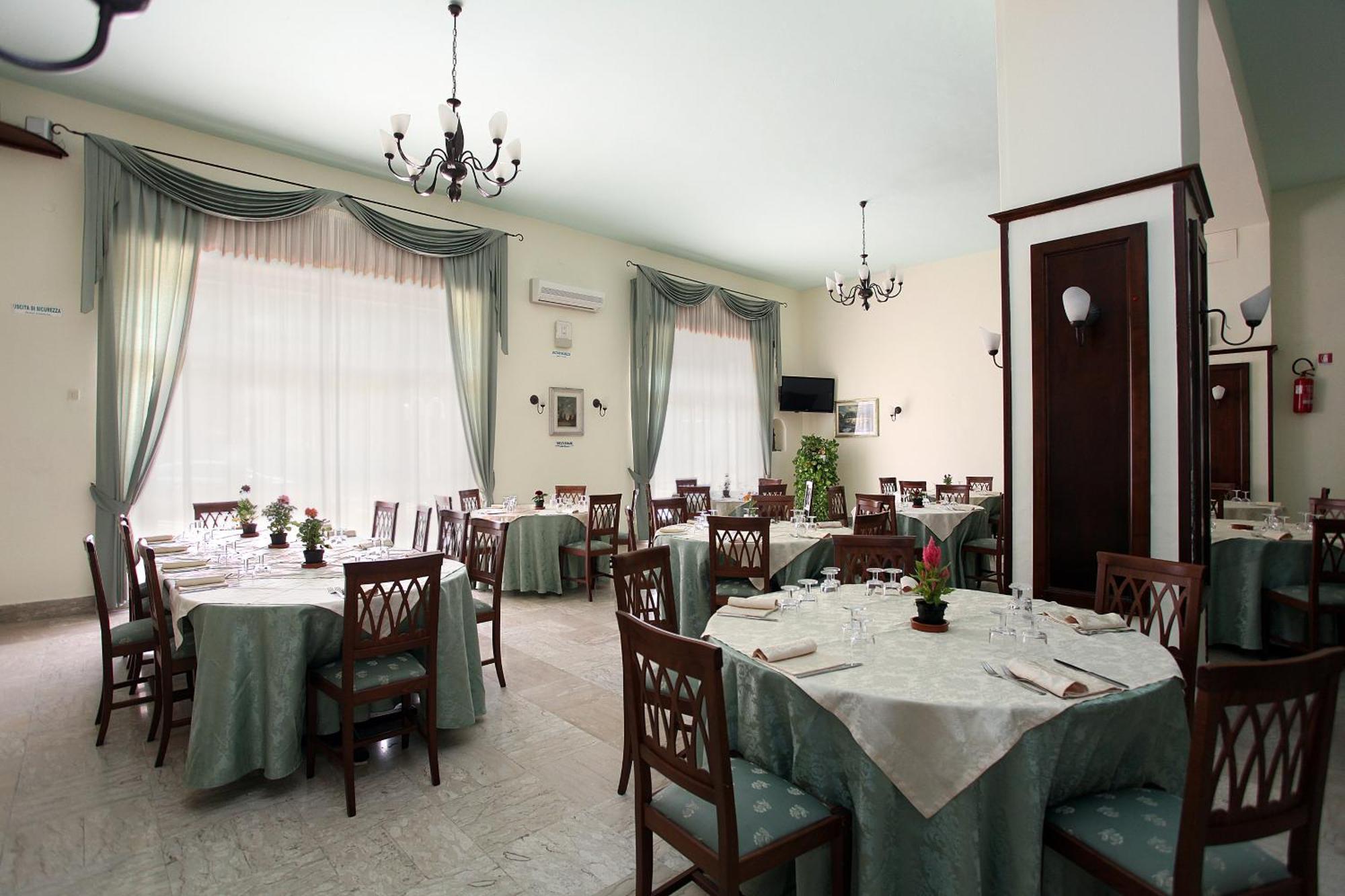 Hotel Calabria Praia a Mare Exterior photo