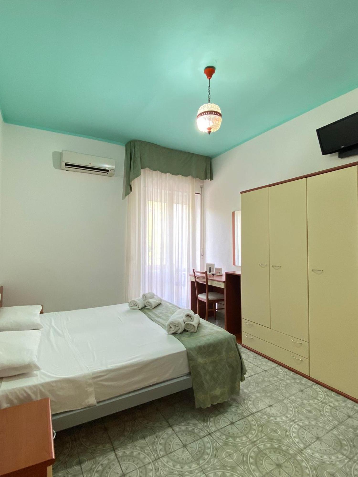 Hotel Calabria Praia a Mare Exterior photo