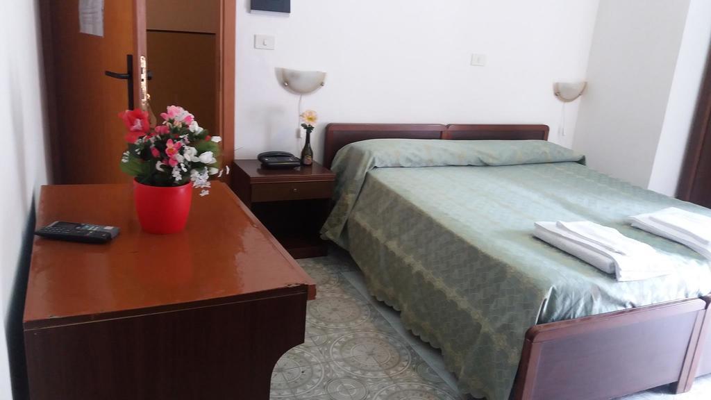 Hotel Calabria Praia a Mare Exterior photo